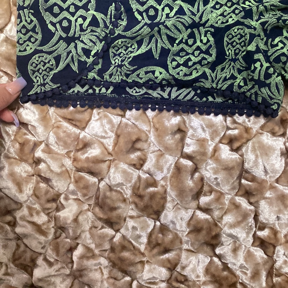 Navy blue and green pineapple shorts - Picture 3 of 5
